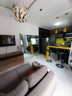 Linda casa 10 min aeroporto home office
